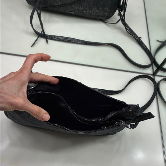 JOE’S JEANS BLACK /SILVER METALLIC FABRIC CROSSBODY BAG EUC - Picture 6 of 11